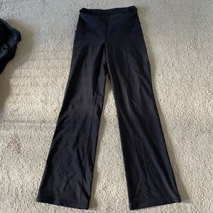 Old Navy Powersoft Full Length Flair Pants. Petite Medium